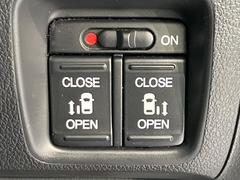 ��ξ¦�ѥ���饤�ɥɥ��ۥ��ޡ��ȥ����䱿ž�ʤΥ����å��Ǹ���ξ¦���饤�ɥɥ��γ��Ĥ���ǽ����ư�������Ϥ�����ƥɥ��򳫤���ɬ�פ�̵���������ʤ����ͤǤ��ñ�˳����Ĥ�Ǥ���Ŭ�Ǥ��� 6