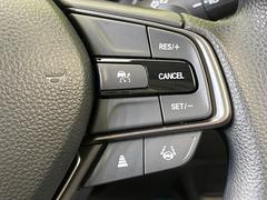 �ڥ����ץƥ��֥��롼������ȥ�����۹�®ƻϩ�Ǥ�Ĺ��Υ���Ԥ��ڤˡ�����ư��®�٤��ݤĥ��롼������ȥ����뤬�����ͷڸ������ƥ��Ϣ�Ȥ��������μ�ξ���Τ��Ƽִ֤��ݤĤ褦��®��Ĵ�ᤷ�Ƥ���ޤ����� 6