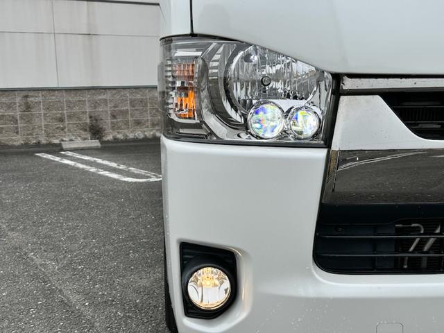 ハイエースバン スーパーGL ダークプライムII 4WD 2.8ディーゼルターボ 5ドア ローダウン バッドフェイス 17インチAW パナソニック9型ナビ フルセグTV ブルーレイ Bluetooth バックモニター内臓ルームミラー ETC ドラレコ(14枚目)