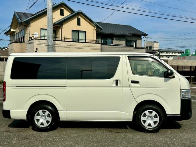 ハイエースバン ロングＤＸ　４ＷＤ　２．８ディーゼルターボ　Ｗエアコン　電格ミラー　純正ナビ　ワンセグＴＶ　Ｂｌｕｅｔｏｏｔｈ　バックカメラ　ＴＳＳ　Ｗエアバッグ（7枚目）