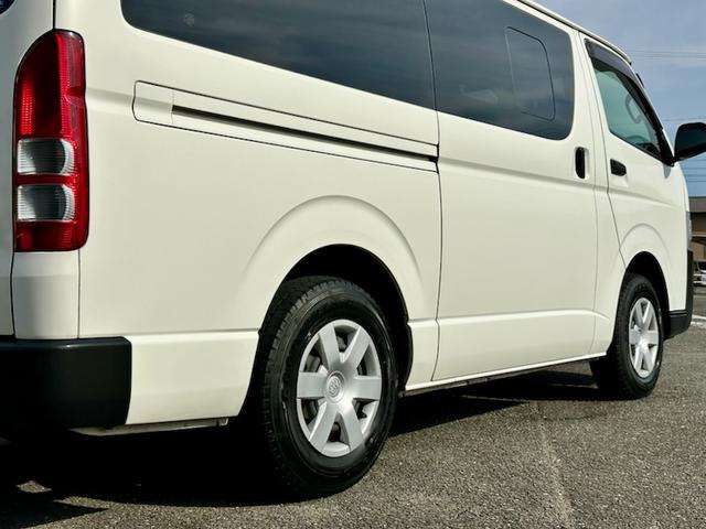 ハイエースバン ロングＤＸ　４ＷＤ　２．８ディーゼルターボ　Ｗエアコン　電格ミラー　純正ナビ　ワンセグＴＶ　Ｂｌｕｅｔｏｏｔｈ　バックカメラ　ＴＳＳ　Ｗエアバッグ（10枚目）