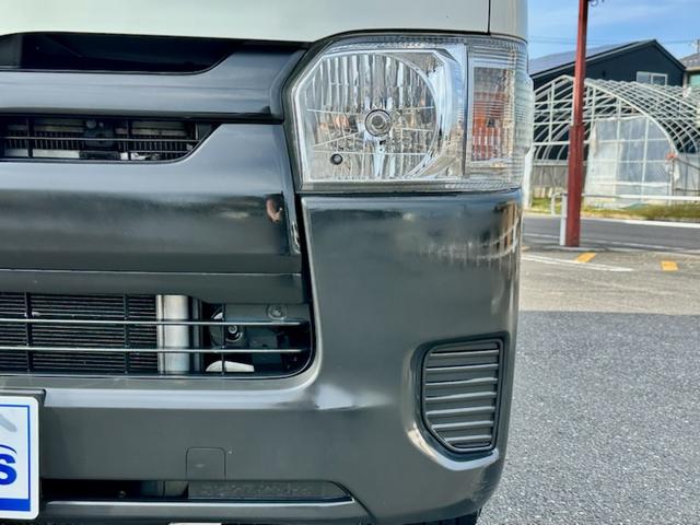 ハイエースバン ロングＤＸ　４ＷＤ　２．８ディーゼルターボ　Ｗエアコン　電格ミラー　純正ナビ　ワンセグＴＶ　Ｂｌｕｅｔｏｏｔｈ　バックカメラ　ＴＳＳ　Ｗエアバッグ（11枚目）