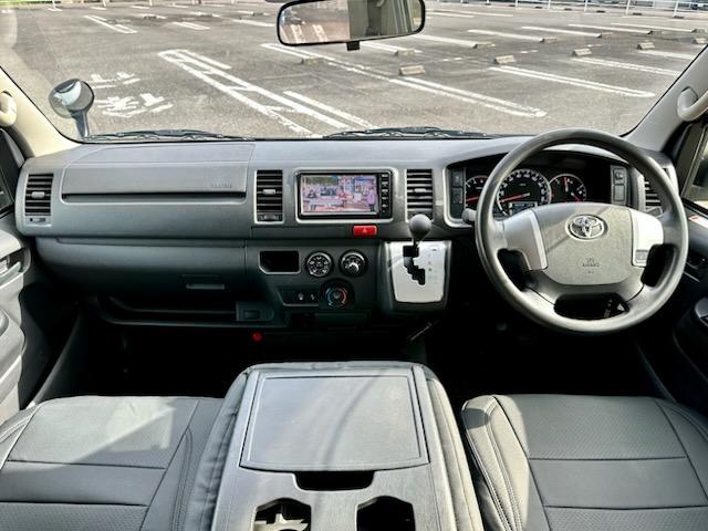 ハイエースバン ロングＤＸ　４ＷＤ　２．８ディーゼルターボ　Ｗエアコン　電格ミラー　純正ナビ　ワンセグＴＶ　Ｂｌｕｅｔｏｏｔｈ　バックカメラ　ＴＳＳ　Ｗエアバッグ（14枚目）