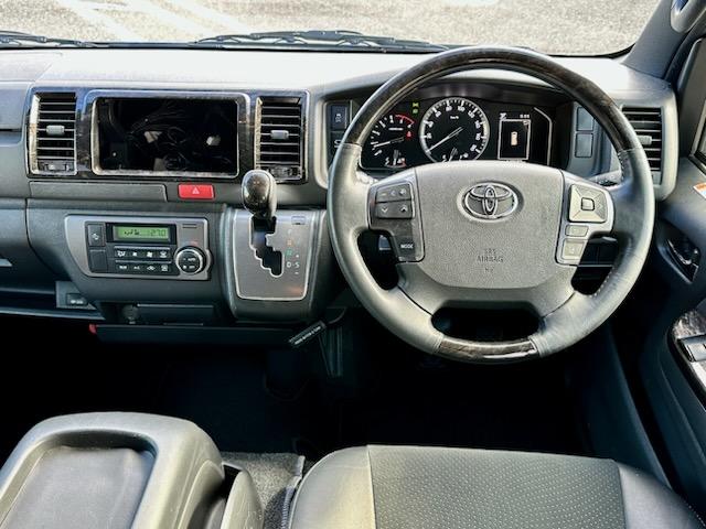 ハイエースバン スーパーＧＬ　ダークプライムＩＩ　５Ｄ２．８ＤＴスーパーＧＬダークプライムＩＩロング　フロント＆バックソナー　Ｗエアバッグ　純正コンビハンドル（17枚目）