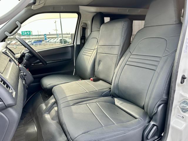 ハイエースバン ロングDX 5ドアバン3.0ディーゼルT DXロング 4WD 純正ナビ Bluetooth バックカメラ Wエアバッグ(23枚目)