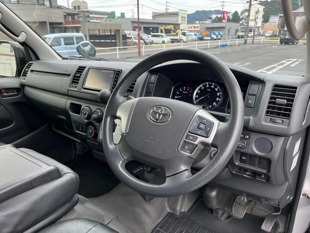 ハイエースバン ロングＤＸ　ＧＬパッケージ　２．８　ディーゼルターボ　ＴＳＳ　クリアランスソナー　Ｗエアコン　デジタルインナーミラー　ドライブレコーダー　純正ナビ　フルセグＴＶ　ＢＬＵＥＴＯＯＴＨ　Ｂカメラ　ＥＴＣ２．０　ＡＣ１００Ｖ（14枚目）