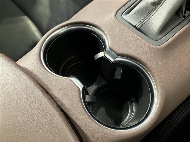 ハリアーハイブリッド Ｚ　レザーパッケージ　地デジ　横滑防止　盗難防止システム　Ｂモニター　革　ＬＥＤライト　パワーウィンドウ　クルコン　スマートキ－　助手席エアバック　パワーシート　エアバッグ　オートエアコン　ナビＴＶ　ＥＴＣ　メモリナビ（22枚目）