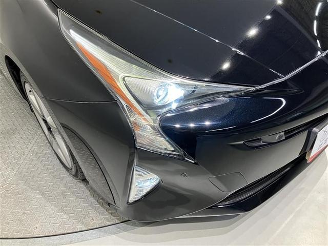 プリウス Aツーリングセレクション スマキー イモビライザー バックモニター クルコン LEDヘッドライト DVD視聴可 ETC ナビTV メモリーナビゲーション 横滑り防止機能 キーフリ アルミ AAC AUX ABS パワステ(9枚目)