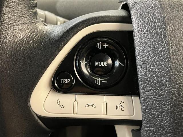 プリウス Aツーリングセレクション スマキー イモビライザー バックモニター クルコン LEDヘッドライト DVD視聴可 ETC ナビTV メモリーナビゲーション 横滑り防止機能 キーフリ アルミ AAC AUX ABS パワステ(24枚目)