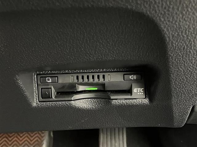 プリウス Aツーリングセレクション スマキー イモビライザー バックモニター クルコン LEDヘッドライト DVD視聴可 ETC ナビTV メモリーナビゲーション 横滑り防止機能 キーフリ アルミ AAC AUX ABS パワステ(32枚目)