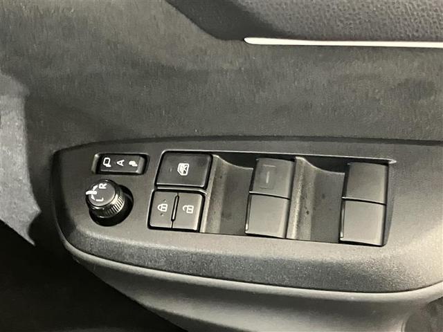 ヤリス G バックモニタ- 誤発進抑制機能 ドライブレコーダ 1オーナー車 スマートキー 横滑り防止機能 キーレス ETC オートエアコン メモリーナビ ABS 運転席エアバック サイドエアバッグ ナビ(24枚目)