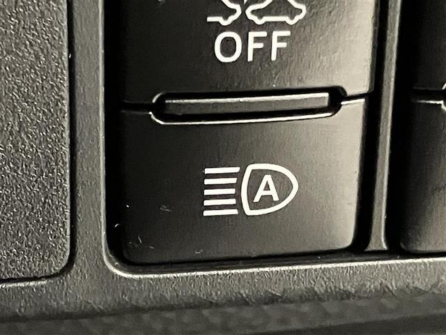 ルーミー カスタムＧ　Ｓ　衝突軽減ブレーキシステム　エアロ　地デジＴＶ　スマートキ－　両側電動Ｄ　ドラレコ付き　ＬＥＤライト　１オナ　Ｂモニター　パワステ　ＶＳＣ　クルコン　ＥＴＣ　オートエアコン　ナビＴＶ　アルミホイール（26枚目）