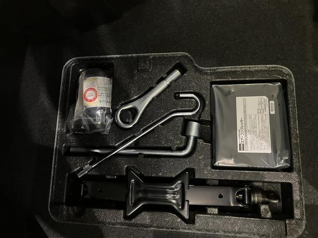 ルーミー カスタムＧ　Ｓ　衝突軽減ブレーキシステム　エアロ　地デジＴＶ　スマートキ－　両側電動Ｄ　ドラレコ付き　ＬＥＤライト　１オナ　Ｂモニター　パワステ　ＶＳＣ　クルコン　ＥＴＣ　オートエアコン　ナビＴＶ　アルミホイール（34枚目）