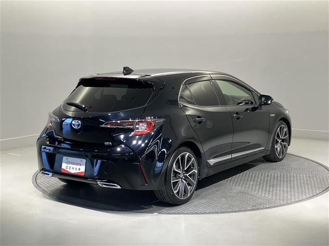 カローラスポーツ ハイブリッドＧ　Ｚ　サイドエアバック　前後誤発進抑制　スマートキーシステム　Ｂモニ　オートクルーズ　ＬＥＤライト　エアバック　オートエアコン　地デジ　ナビＴＶ　ＡＷ　デュアルエアバッグ　キーレス　パワステ　ＡＢＳ　ＥＴＣ（4枚目）