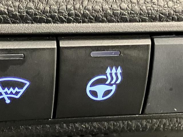 カローラスポーツ ハイブリッドＧ　Ｚ　サイドエアバック　前後誤発進抑制　スマートキーシステム　Ｂモニ　オートクルーズ　ＬＥＤライト　エアバック　オートエアコン　地デジ　ナビＴＶ　ＡＷ　デュアルエアバッグ　キーレス　パワステ　ＡＢＳ　ＥＴＣ（26枚目）