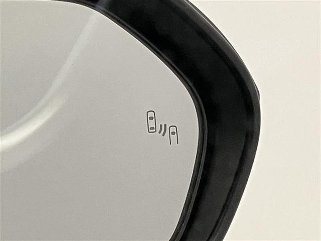 カローラスポーツ ハイブリッドＧ　Ｚ　サイドエアバック　前後誤発進抑制　スマートキーシステム　Ｂモニ　オートクルーズ　ＬＥＤライト　エアバック　オートエアコン　地デジ　ナビＴＶ　ＡＷ　デュアルエアバッグ　キーレス　パワステ　ＡＢＳ　ＥＴＣ（30枚目）