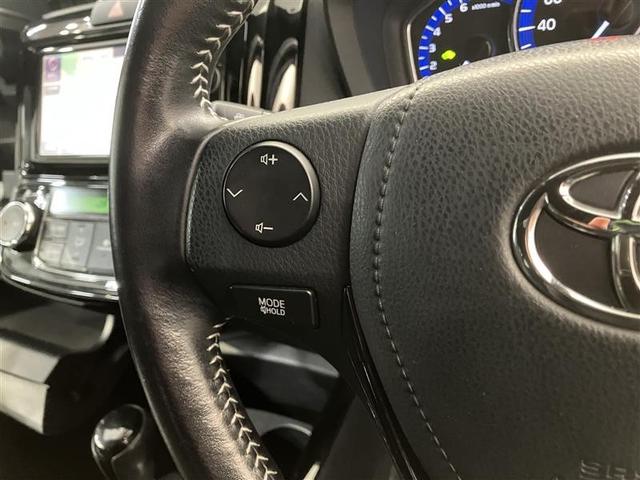 カローラフィールダー ハイブリッドＧ　ダブルバイビー　ＰＣＳ　インテリキー　横滑防止　ミュージックプレイヤー接続可　フルセグＴＶ　ＬＥＤヘッドライト　オートエアコン　ワンオーナー　ＥＴＣ　アルミホイール　キーフリーシステム　サイドエアバッグ　ナビＴＶ（24枚目）