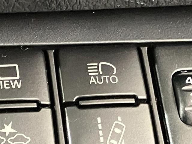 シエンタ Ｇ　ナビ・ＴＶ　スマートキープッシュスタート　１オ－ナ－　リアカメラ　地デジフルセグ　フルオートエアコン　パワーウィンド　ＥＴＣ　運転席エアバック　パワステ　キーフリーシステム　ＡＢＳ　３列　両側自動Ｄ（27枚目）