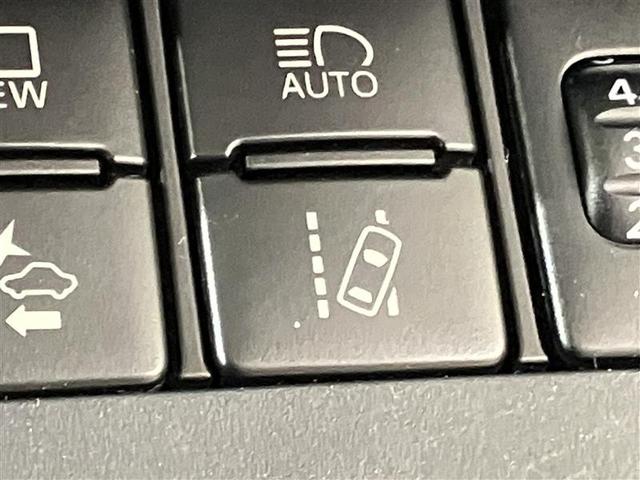 シエンタ Ｇ　ナビ・ＴＶ　スマートキープッシュスタート　１オ－ナ－　リアカメラ　地デジフルセグ　フルオートエアコン　パワーウィンド　ＥＴＣ　運転席エアバック　パワステ　キーフリーシステム　ＡＢＳ　３列　両側自動Ｄ（28枚目）