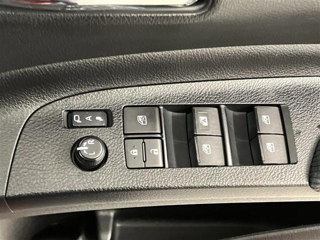 シエンタ Ｇ　ナビ・ＴＶ　スマートキープッシュスタート　１オ－ナ－　リアカメラ　地デジフルセグ　フルオートエアコン　パワーウィンド　ＥＴＣ　運転席エアバック　パワステ　キーフリーシステム　ＡＢＳ　３列　両側自動Ｄ（30枚目）