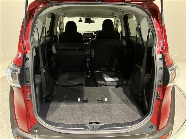 シエンタ Ｇ　ナビ・ＴＶ　スマートキープッシュスタート　１オ－ナ－　リアカメラ　地デジフルセグ　フルオートエアコン　パワーウィンド　ＥＴＣ　運転席エアバック　パワステ　キーフリーシステム　ＡＢＳ　３列　両側自動Ｄ（32枚目）