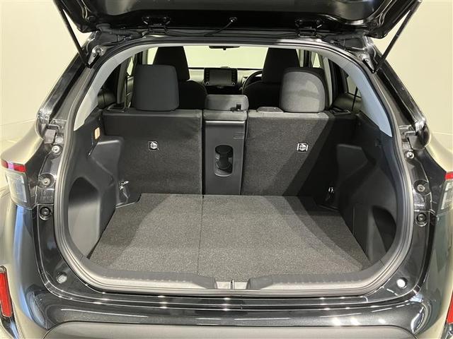 ヤリスクロス Ｇ　地デジＴＶ　リヤカメラ　スマートエントリー　イモビライザー　オートエアコン　ＬＥＤライト　アルミホイール　キーレス　パワーウィンドウ　クルコン　ＡＢＳ　ワンオーナー　メモリーナビ　エアバッグ　ナビＴＶ（11枚目）