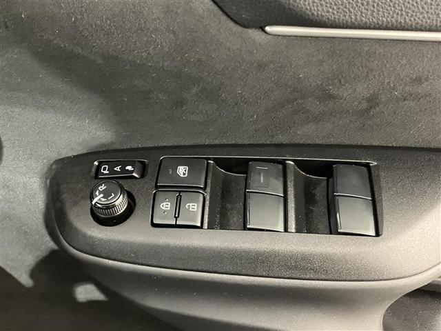 ヤリスクロス Ｇ　地デジＴＶ　リヤカメラ　スマートエントリー　イモビライザー　オートエアコン　ＬＥＤライト　アルミホイール　キーレス　パワーウィンドウ　クルコン　ＡＢＳ　ワンオーナー　メモリーナビ　エアバッグ　ナビＴＶ（26枚目）