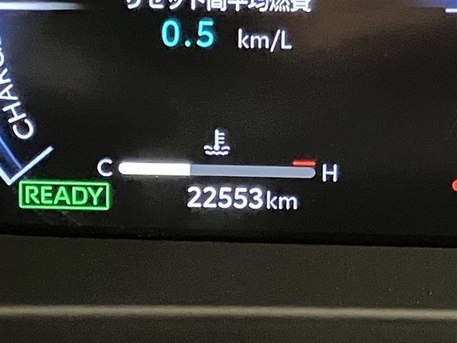 クラウンクロスオーバー Gアドバンスド・レザーパッケージ TSS フルセグTV パワーシート LEDヘッドライト クルーズコントロール Bカメラ オートエアコン アルミホイル ワンオーナー ETC付 横滑り防止装置 4WD TV エアバッグ ABS キーレス(12枚目)