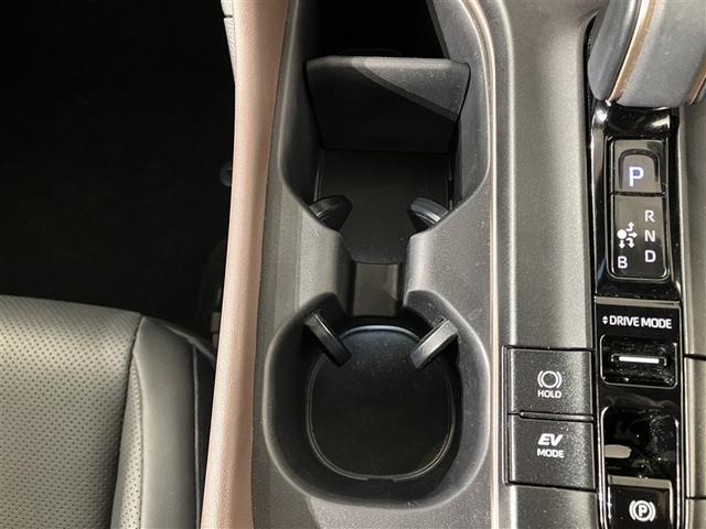 クラウンクロスオーバー Gアドバンスド・レザーパッケージ TSS フルセグTV パワーシート LEDヘッドライト クルーズコントロール Bカメラ オートエアコン アルミホイル ワンオーナー ETC付 横滑り防止装置 4WD TV エアバッグ ABS キーレス(18枚目)