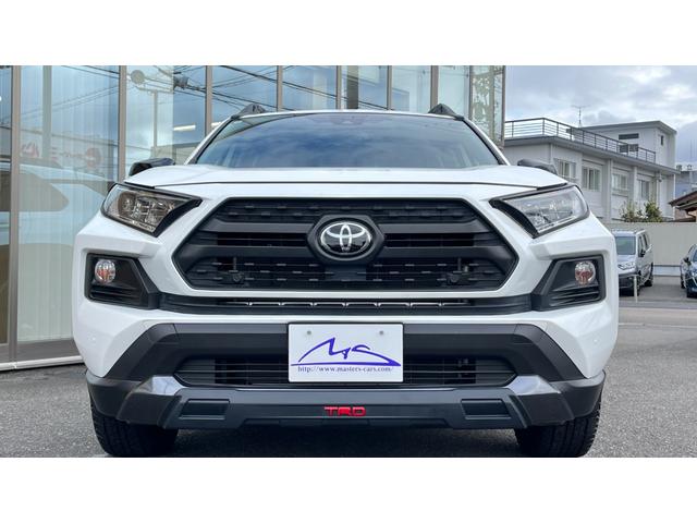 ＲＡＶ４ アドベンチャー　オフロードパッケージ　ディスプレイオーディオナビ・バックカメラ・ＬＥＤインテリアイルミ・パワーシート・パワーバックドア・シートヒーター＆ベンチレーション・前後ドライブレコーダー・ビルトインＥＴＣ・ＢＳＭ・ＲＴＡ・禁煙車（3枚目）