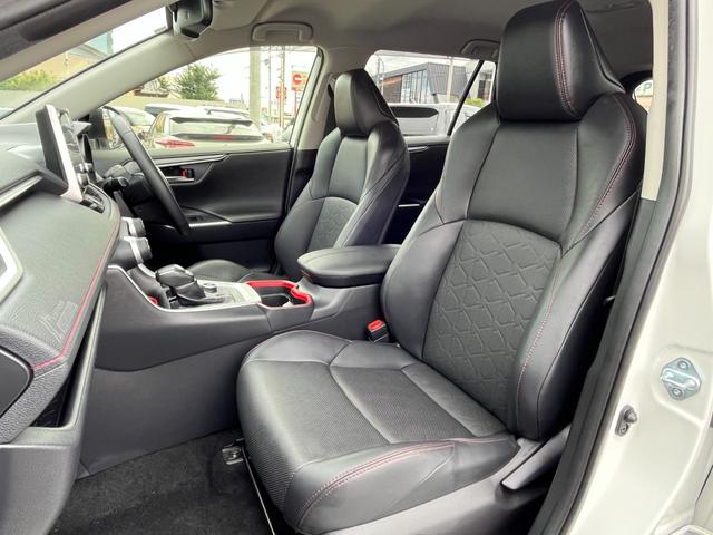 ＲＡＶ４ アドベンチャー　オフロードパッケージ　ディスプレイオーディオナビ・バックカメラ・ＬＥＤインテリアイルミ・パワーシート・パワーバックドア・シートヒーター＆ベンチレーション・前後ドライブレコーダー・ビルトインＥＴＣ・ＢＳＭ・ＲＴＡ・禁煙車（15枚目）