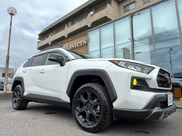 ＲＡＶ４ アドベンチャー　オフロードパッケージ　ディスプレイオーディオナビ・バックカメラ・ＬＥＤインテリアイルミ・パワーシート・パワーバックドア・シートヒーター＆ベンチレーション・前後ドライブレコーダー・ビルトインＥＴＣ・ＢＳＭ・ＲＴＡ・禁煙車（38枚目）