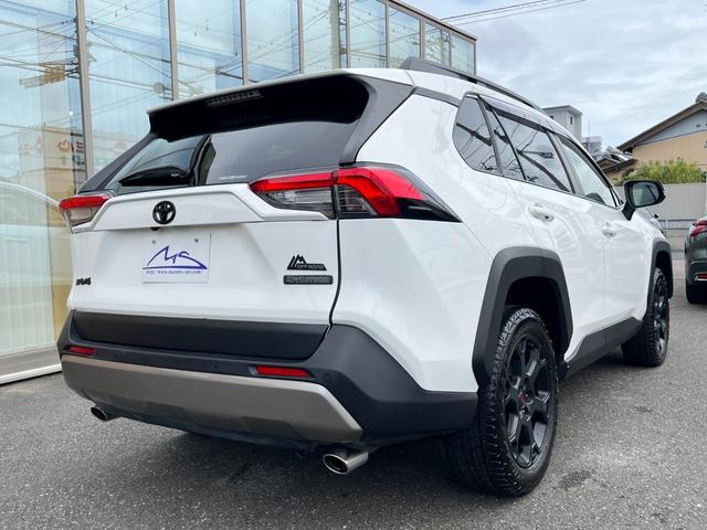 ＲＡＶ４ アドベンチャー　オフロードパッケージ　ディスプレイオーディオナビ・バックカメラ・ＬＥＤインテリアイルミ・パワーシート・パワーバックドア・シートヒーター＆ベンチレーション・前後ドライブレコーダー・ビルトインＥＴＣ・ＢＳＭ・ＲＴＡ・禁煙車（39枚目）