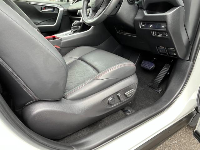 ＲＡＶ４ アドベンチャー　オフロードパッケージ　ディスプレイオーディオナビ・バックカメラ・ＬＥＤインテリアイルミ・パワーシート・パワーバックドア・シートヒーター＆ベンチレーション・前後ドライブレコーダー・ビルトインＥＴＣ・ＢＳＭ・ＲＴＡ・禁煙車（46枚目）