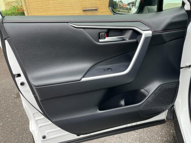 ＲＡＶ４ アドベンチャー　オフロードパッケージ　ディスプレイオーディオナビ・バックカメラ・ＬＥＤインテリアイルミ・パワーシート・パワーバックドア・シートヒーター＆ベンチレーション・前後ドライブレコーダー・ビルトインＥＴＣ・ＢＳＭ・ＲＴＡ・禁煙車（56枚目）
