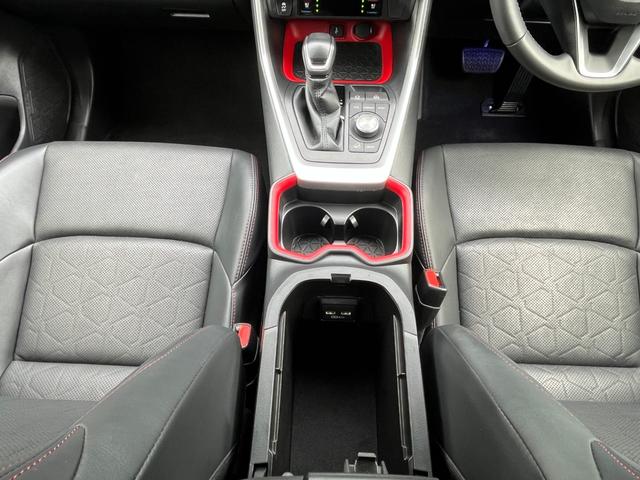ＲＡＶ４ アドベンチャー　オフロードパッケージ　ディスプレイオーディオナビ・バックカメラ・ＬＥＤインテリアイルミ・パワーシート・パワーバックドア・シートヒーター＆ベンチレーション・前後ドライブレコーダー・ビルトインＥＴＣ・ＢＳＭ・ＲＴＡ・禁煙車（60枚目）