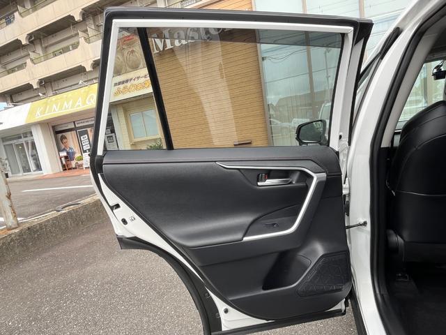 ＲＡＶ４ アドベンチャー　オフロードパッケージ　ディスプレイオーディオナビ・バックカメラ・ＬＥＤインテリアイルミ・パワーシート・パワーバックドア・シートヒーター＆ベンチレーション・前後ドライブレコーダー・ビルトインＥＴＣ・ＢＳＭ・ＲＴＡ・禁煙車（61枚目）