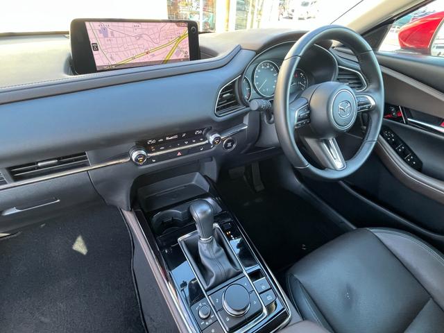 ＣＸ－３０ ＸＤ　ツーリング　ブラウンレザーシート・コネクトナビ・フルセグＴＶ・３６０°全周囲カメラ・パワーシート・シートヒーター・パワーバックドア・ＢＳＭ・前後ドライブレコーダー・ビルトインＥＴＣ・ＨＤＭＩ・オクダケ充電・禁煙車（17枚目）