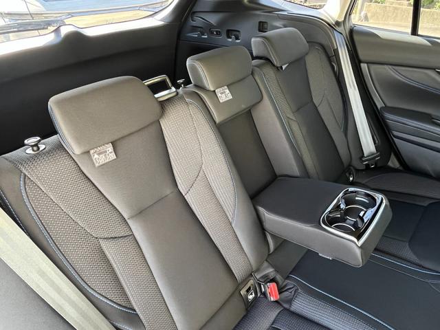 レヴォーグ ＧＴ－Ｈ　ＥＸ　Ｒ２年１２月車・１１．６型ナビＴＶ・アイサイトＸ・ＬＥＤアクセサリーライナー・デジタルインナーミラー・純正ドライブレコーダー・ビルトインＥＴＣ２．０・パワーシート・パワーシート・パワーバックドア・禁煙（62枚目）