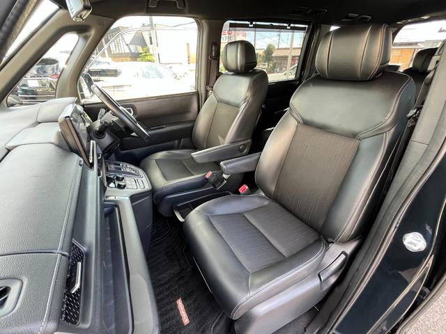 ステップワゴン e:HEVスパーダ ・純正ナビTV・後席フリップダウンモニター・バックカメラ・純正前後ドライブレコーダー・ビルトインETC・両側パワースライド・パワーバックドア・ハーフレザーシート・シートヒーター・BSM・Cソナー・禁煙(15枚目)