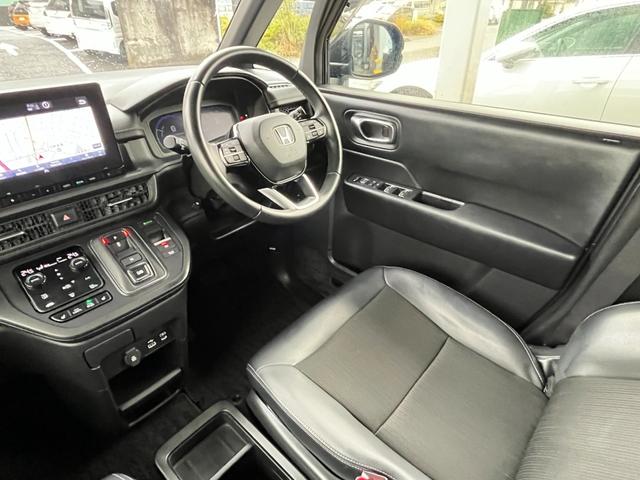 ステップワゴン e:HEVスパーダ ・純正ナビTV・後席フリップダウンモニター・バックカメラ・純正前後ドライブレコーダー・ビルトインETC・両側パワースライド・パワーバックドア・ハーフレザーシート・シートヒーター・BSM・Cソナー・禁煙(16枚目)