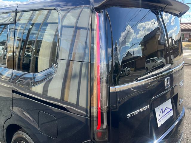 ステップワゴン e:HEVスパーダ ・純正ナビTV・後席フリップダウンモニター・バックカメラ・純正前後ドライブレコーダー・ビルトインETC・両側パワースライド・パワーバックドア・ハーフレザーシート・シートヒーター・BSM・Cソナー・禁煙(36枚目)