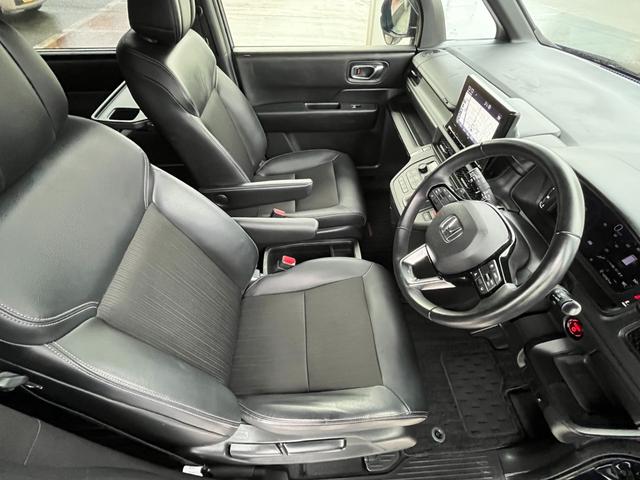 ステップワゴン e:HEVスパーダ ・純正ナビTV・後席フリップダウンモニター・バックカメラ・純正前後ドライブレコーダー・ビルトインETC・両側パワースライド・パワーバックドア・ハーフレザーシート・シートヒーター・BSM・Cソナー・禁煙(49枚目)