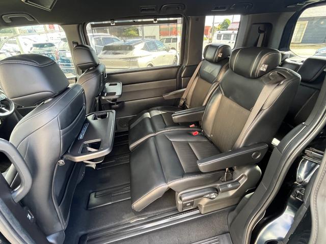 ステップワゴン e:HEVスパーダ ・純正ナビTV・後席フリップダウンモニター・バックカメラ・純正前後ドライブレコーダー・ビルトインETC・両側パワースライド・パワーバックドア・ハーフレザーシート・シートヒーター・BSM・Cソナー・禁煙(62枚目)