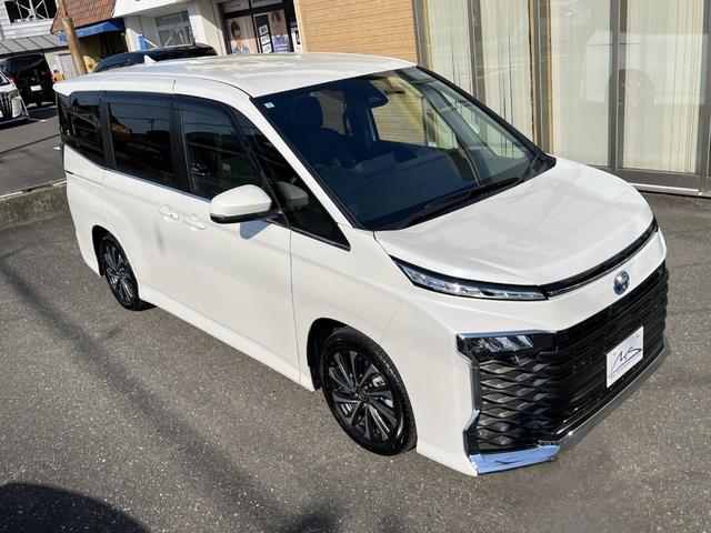 ヴォクシー ハイブリッドＳ－Ｚ　・１０．５型ナビＴＶ・１３．２型有機ＥＬ後席モニター・ＣＤ／ＤＶＤデッキ・快適利便パッケージ・アドバンスドドライブ・パワーバックドア・前後シートヒーター・ＡＣ１００Ｖ１５００Ｗ・ＨＤＭＩ・ＥＴＣ２．０（40枚目）