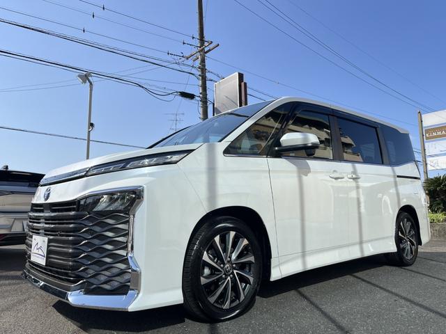 ヴォクシー ハイブリッドＳ－Ｚ　・１０．５型ナビＴＶ・１３．２型有機ＥＬ後席モニター・ＣＤ／ＤＶＤデッキ・快適利便パッケージ・アドバンスドドライブ・パワーバックドア・前後シートヒーター・ＡＣ１００Ｖ１５００Ｗ・ＨＤＭＩ・ＥＴＣ２．０（44枚目）