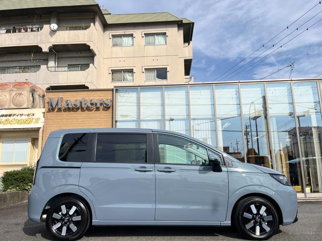 フリード e:HEVエアー EX ・カロッツリア10.1インチディスプレイオーディオ・YouTube視聴可・Carplay・AndroidAuto・バックカメラ・前後室内3方向ドラレコ・両側パワースライド・シートヒーター・リヤクーラー(7枚目)