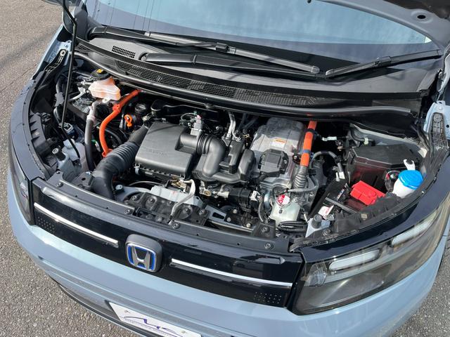 フリード e:HEVエアー EX ・カロッツリア10.1インチディスプレイオーディオ・YouTube視聴可・Carplay・AndroidAuto・バックカメラ・前後室内3方向ドラレコ・両側パワースライド・シートヒーター・リヤクーラー(10枚目)