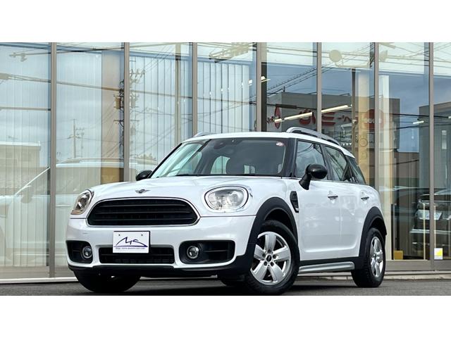 MINI クロスオーバー バッキンガム ・インテリジェントセーフティ・純正ナビ・バックカメラ・LEDヘッド・LEDフォグ・パワーバックドア・コンフォートアクセス・クリアランスソナー・クルーズコントロール・ETC・Bluetooth・禁煙車(2枚目)