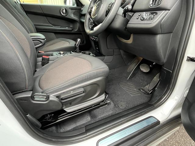 MINI クロスオーバー バッキンガム ・インテリジェントセーフティ・純正ナビ・バックカメラ・LEDヘッド・LEDフォグ・パワーバックドア・コンフォートアクセス・クリアランスソナー・クルーズコントロール・ETC・Bluetooth・禁煙車(47枚目)